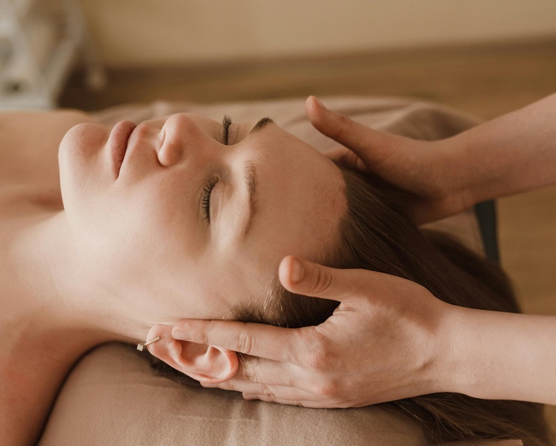 Headache or Migraine Relief Massage